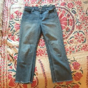 Urban Outfitters BDG kick crop jeans. Size 29.